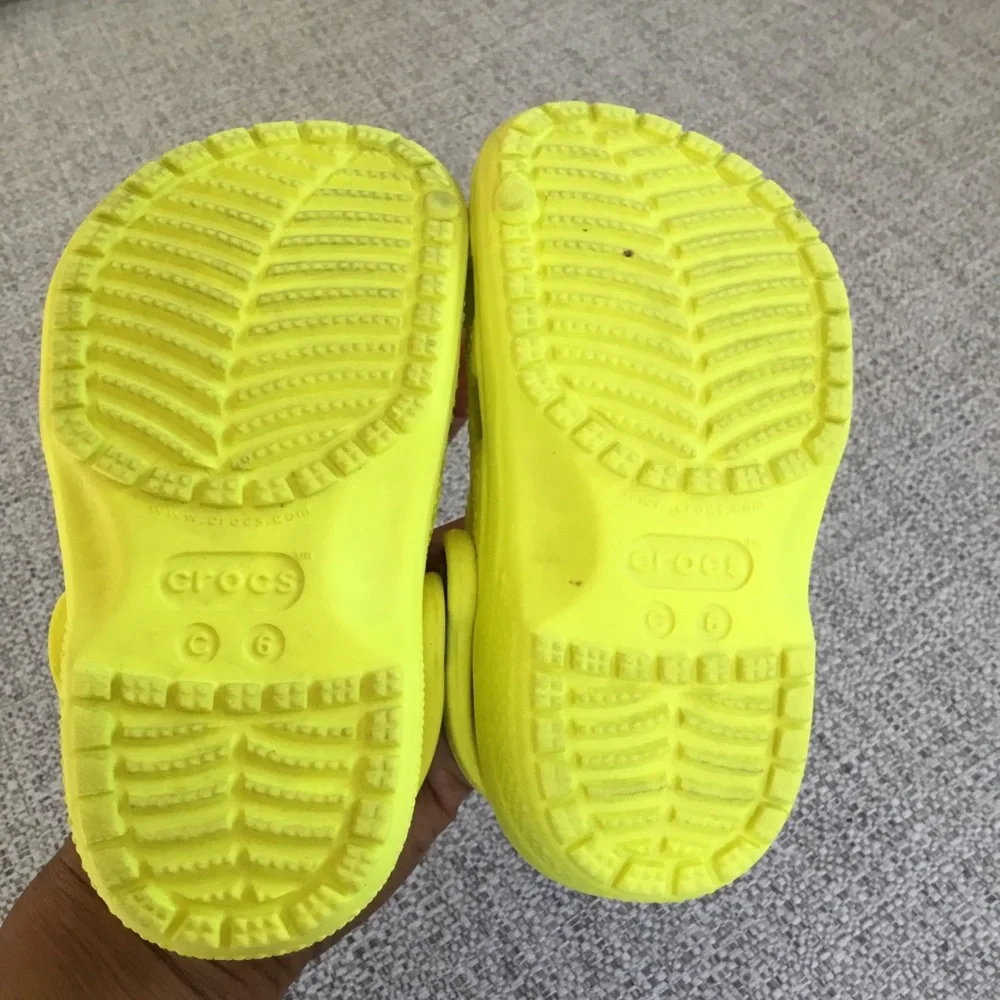 CROCS Kids Neon Yellow Classic Clog